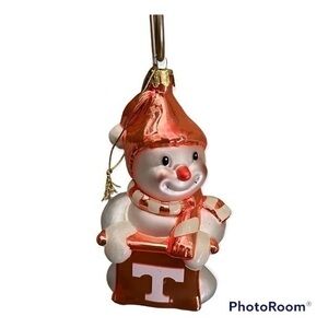 Tennessee Volunteers Orange Shiny Metallic Snowman Christmas Figurine Ornament